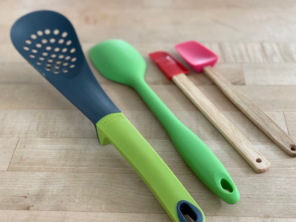 Go-to tools: slotted spoon, silicone spatula and baby spatulas.