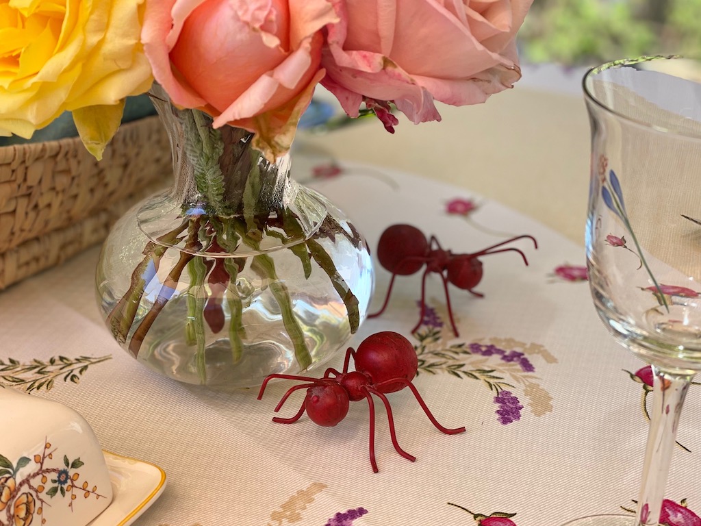 To remove cloudiness from glass vases, add raw rice and water and swish vigorously. Vase will sparkle again.