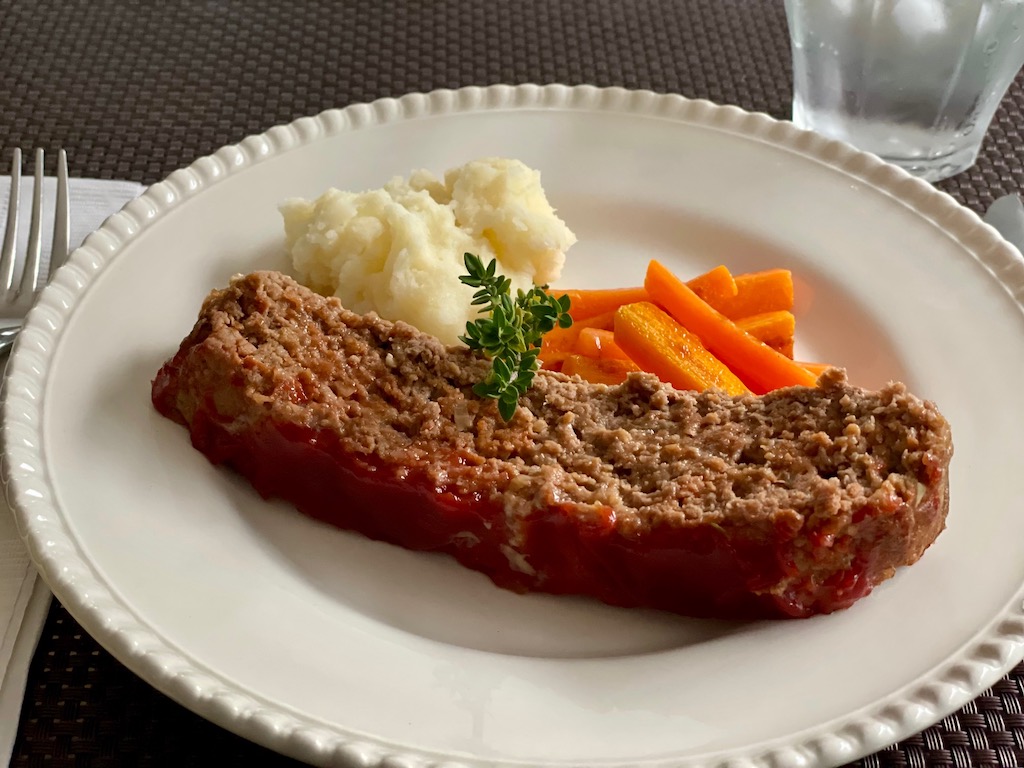 Meatloaf, mashed potatoes and buttered carrots: the best comfort food.