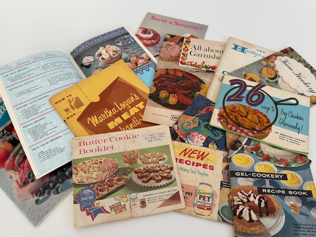 A collection of cookbooklets of retro recipes from the 1940s and 1950s.